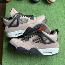 Load image into Gallery viewer, Jordan Taupe Haze 4s Size 8
