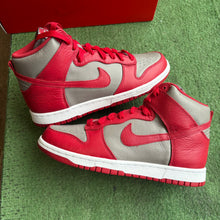 Load image into Gallery viewer, Nike UNLV High Dunks Size 8
