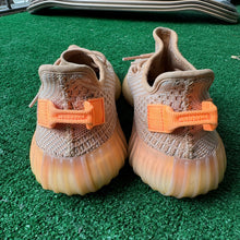 Load image into Gallery viewer, Adidas Yeezy Clay 350 V2s Size 7
