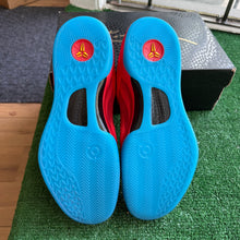 Load image into Gallery viewer, Nike Kobe Year Of The Horse Protro 8s Size 11
