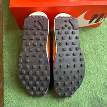 Load image into Gallery viewer, Nike Sacai Waffles Size 10.5
