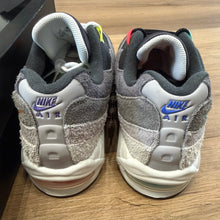 Load image into Gallery viewer, Nike Big Bubble Greedy Air Max 95s Size 12
