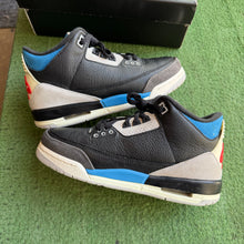 Load image into Gallery viewer, Jordan Rare Air 3s Size 7Y
