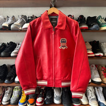 Load image into Gallery viewer, Avirex Leather Jacket Size M
