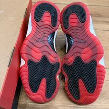 Load image into Gallery viewer, Jordan Bred Low 11s Size 8
