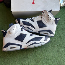 Load image into Gallery viewer, Jordan Olympic 6s Size 10.5

