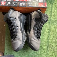 Load image into Gallery viewer, Jordan Shadow 10s Size 9.5
