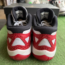 Load image into Gallery viewer, Jordan Gym Red Low 11 IEs Size 9.5
