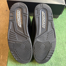 Load image into Gallery viewer, Jordan Black Cat 3s Size 9
