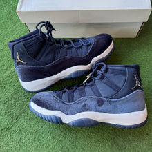 Load image into Gallery viewer, Jordan Midnight Navy 11s Size 10W/8.5M
