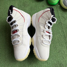 Load image into Gallery viewer, Jordan Platinum Tint 11s Size 13
