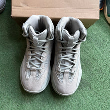 Load image into Gallery viewer, Yeezy Salt DSRT Boots Size 7
