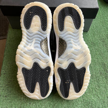 Load image into Gallery viewer, Jordan Gratitude 11s Size 7Y
