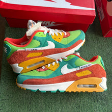 Load image into Gallery viewer, Nike Running Club Air Max 90s Size 10
