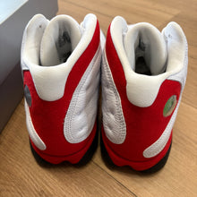 Load image into Gallery viewer, Jordan Chicago 13s Size 11.5

