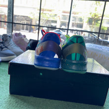 Load image into Gallery viewer, Nike Kobe What The Protro 8s Size 10
