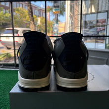 Load image into Gallery viewer, Jordan Undefeated 4s Size 13
