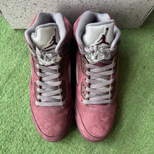 Load image into Gallery viewer, Jordan Burgundy 5s Size 8.5
