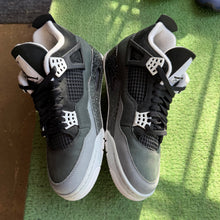 Load image into Gallery viewer, Jordan Fear 4s Size 10.5
