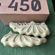 Load image into Gallery viewer, Yeezy Resin 450s Size 7.5
