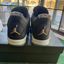 Load image into Gallery viewer, Jordan Medium Olive Craft 4s Size 9
