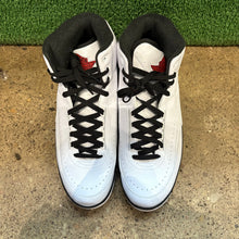 Load image into Gallery viewer, Jordan Chicago 2s Size 14
