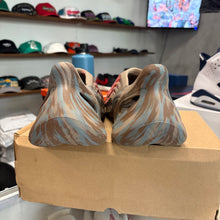 Load image into Gallery viewer, Yeezy MX Sand Grey Foam Runners Size 12
