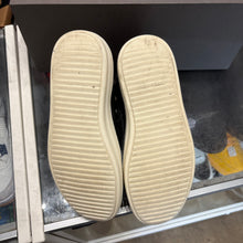 Load image into Gallery viewer, Rick Owens High Ramones Size 37.5

