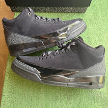 Load image into Gallery viewer, Jordan Black Cat 3s Size 13
