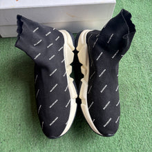 Load image into Gallery viewer, Balenciaga Speed Trainers Size 46
