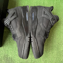Load image into Gallery viewer, Jordan Black Cat 4s Size 10.5
