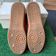 Load image into Gallery viewer, Maison Margiela Gats Size 42
