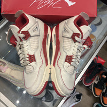 Load image into Gallery viewer, Jordan Valentines Day 4s Size 9.5W/8M
