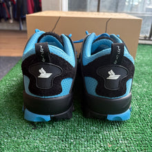 Load image into Gallery viewer, Sicko Hiking Sneakers Size 9.5
