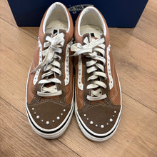 Load image into Gallery viewer, Vans Cocoa Brown Pearlized Old Skool 36s Size 13
