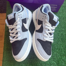 Load image into Gallery viewer, Nike SB Black Aluminum Low Dunks Size 11.5
