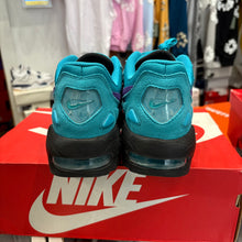Load image into Gallery viewer, Nike Air Max2 Reverse Grape Lights Size 9
