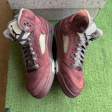 Load image into Gallery viewer, Jordan Burgundy 5s Size 6Y
