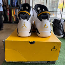 Load image into Gallery viewer, Jordan Yellow Ochre 6s Size 11.5

