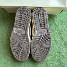 Load image into Gallery viewer, Jordan Reverse Mocha Low 1s Size 10
