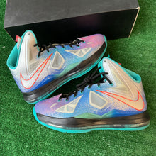 Load image into Gallery viewer, Nike LeBron Re-Entry 10s Size 11.5
