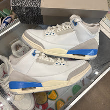Load image into Gallery viewer, Jordan Lucky Shorts 3s Size 9.5
