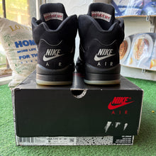 Load image into Gallery viewer, Jordan Reimagined Metallic 5s Size 9

