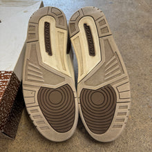 Load image into Gallery viewer, Jordan Palomino 3s Size 10.5

