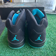 Load image into Gallery viewer, Jordan Aqua 5s Size 10.5
