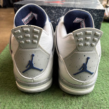 Load image into Gallery viewer, Jordan Midnight Navy 4s Size 11
