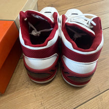 Load image into Gallery viewer, Nike LeBron First Game Zoom Generations Size 9
