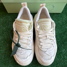 Load image into Gallery viewer, Off White White Odyssey’s Size 39
