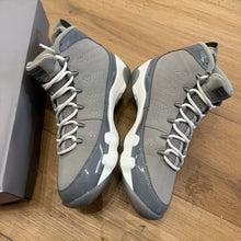 Load image into Gallery viewer, Jordan Cool Grey 9s Size 8
