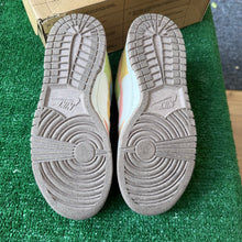 Load image into Gallery viewer, Nike Sun Club Low Dunks Size 6W/4.5M
